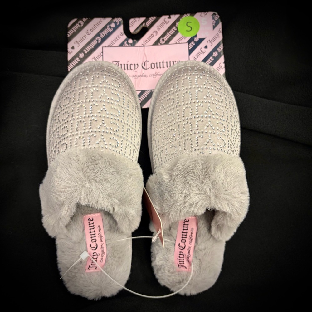 NEW Juicy Couture Slippers